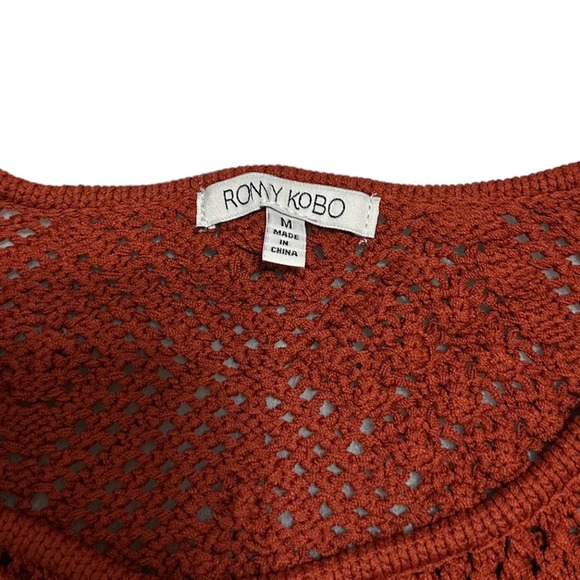 Ronny Kobo Avia Crochet Cropped Knit Top - Picture 6 of 6